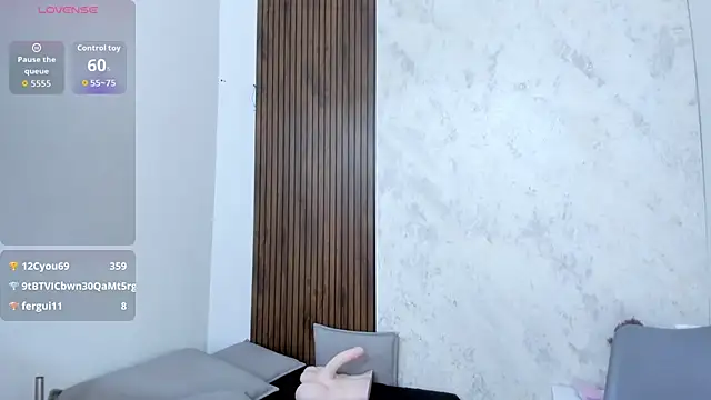 ScarletDollxxx élő XXX-chatje