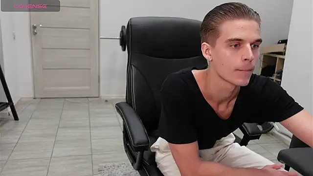 David_Heath Live XXX-Chat