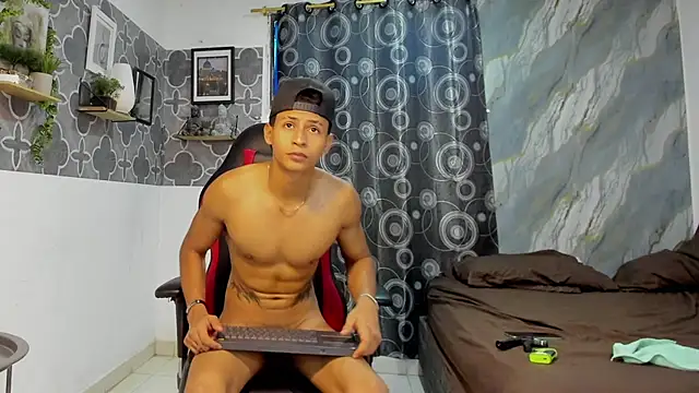 damon_parker's Live XXX Chat