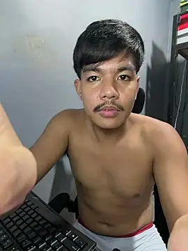 Dylannn_30 Live XXX-Chat
