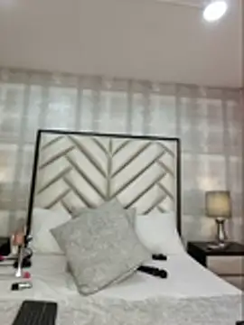 XXX chat uživo modela MeganStorn
