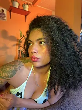 Morenayaan Live XXX chat