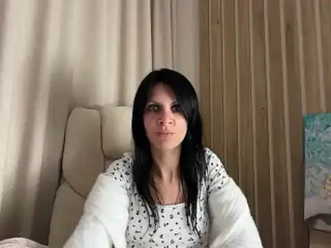 InjaAtHome's Live XXX Chat
