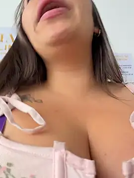 LIZ-06_ Chat XXX in diretta