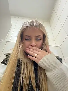 Chat XXX ao vivo de RossyMood