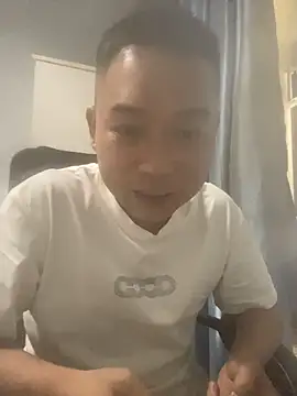 Živý XXX chat niuxige001