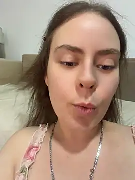 Stoned-baby69 Live XXX-Chat
