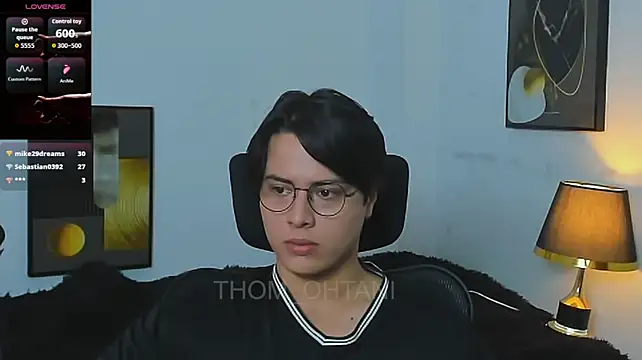 Chat XXX en directo de Thom_Ohtani