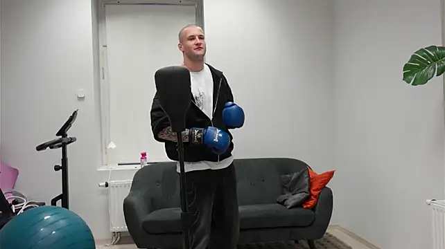 Igor_WildeのライブXXXチャット