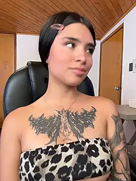 Shalom_pink17's Live XXX Chat