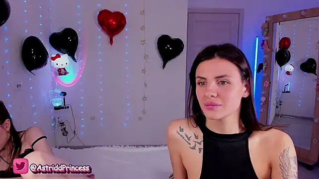 AstridHotty's Live XXX Chat