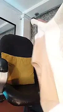 צ'אט XXX בשידור חי של Jaxon__King