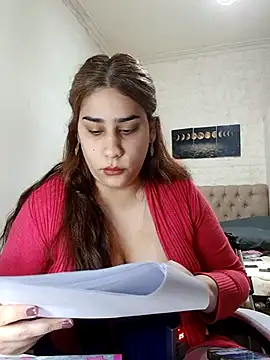 nahiarabiel33's Live XXX Chat