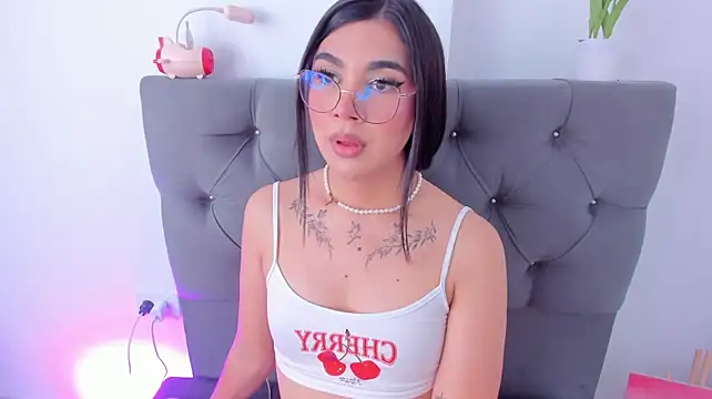 RoseCassie Live XXX-chat