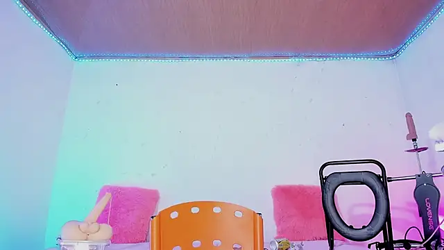 karol_stom 现场XXX聊天