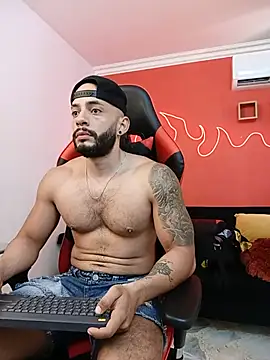 Mike_savage3 Chat XXX in diretta