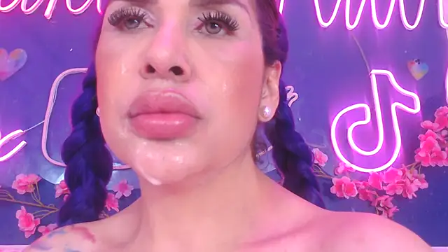 JakelineKitty 라이브 XXX 채팅