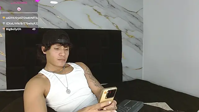 MaximilianRoth Chat XXX live