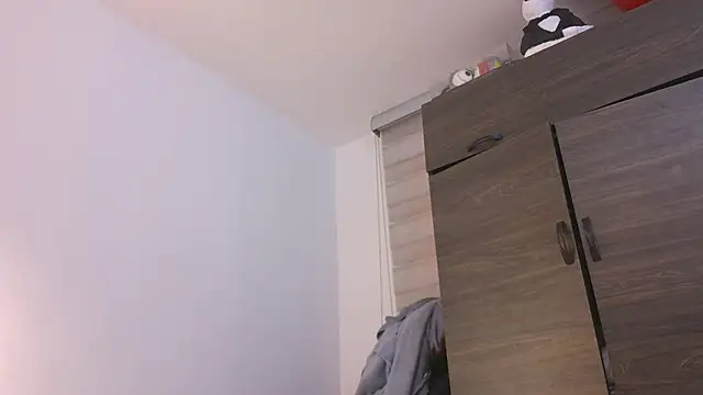 XXX chat uživo modela selene_red_