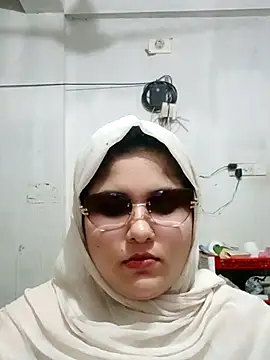 Nusrat-N 라이브 XXX 채팅