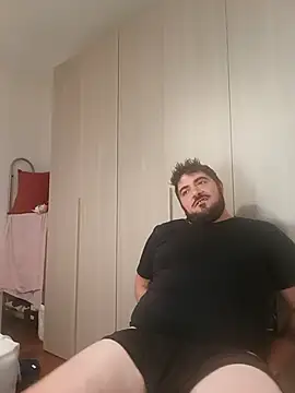 bear_skinny's Live XXX Chat