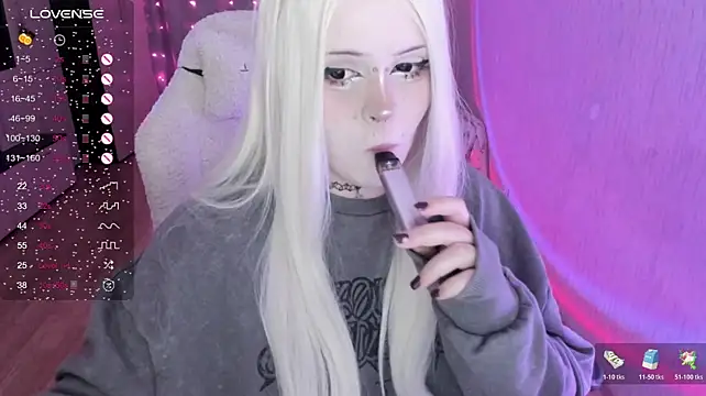 SelenaCute's Live XXX Chat