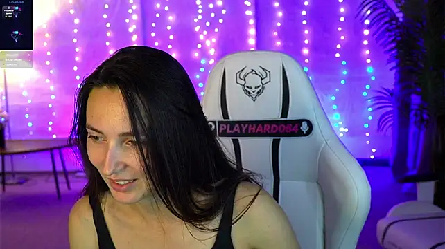 XXX chat uživo modela Mary054_Sweet
