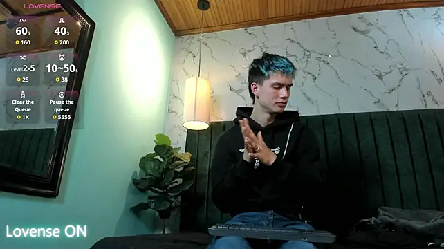 nicktorn Chat XXX in diretta
