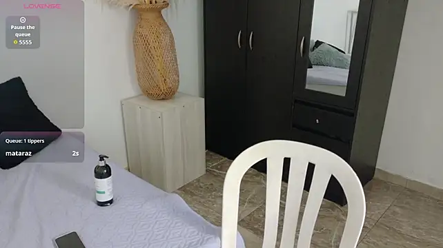Monyel_Blake 现场XXX聊天