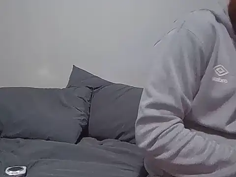 troysword92's Live XXX Chat