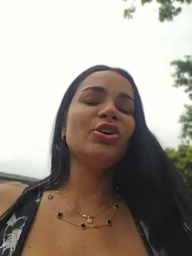 Онлайн чат XXX CataleyaRusso