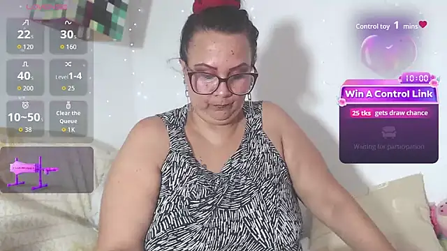 BiirdyDavis Chat XXX in diretta