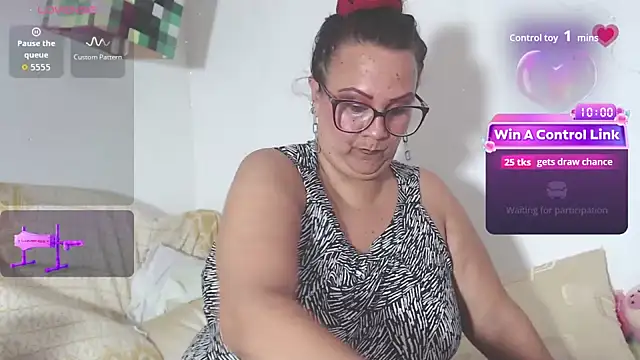 BiirdyDavis Chat XXX in diretta