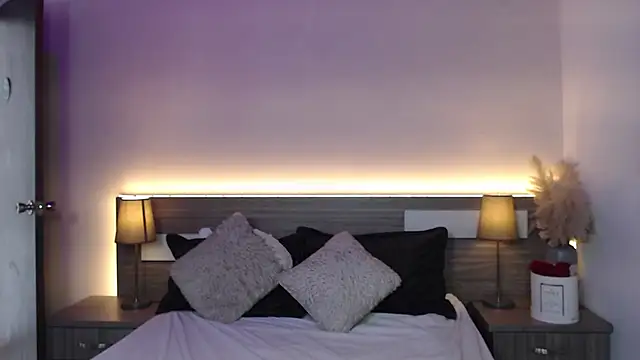 ZarahFoxx 라이브 XXX 채팅
