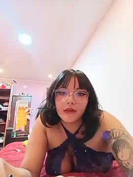 Dakota-Hills 라이브 XXX 채팅