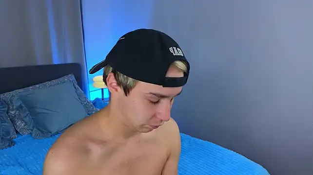 e1v1s – Naživo XXX chat