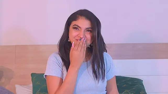 MelodyAlvarez – Naživo XXX chat