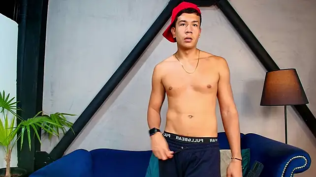 Luca_Valencia Live XXX-chat