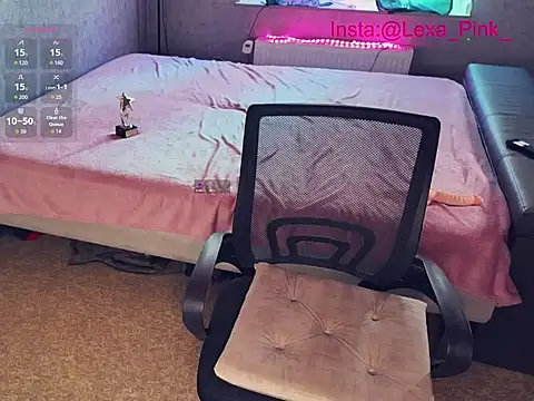 LexaPink's Live XXX Chat