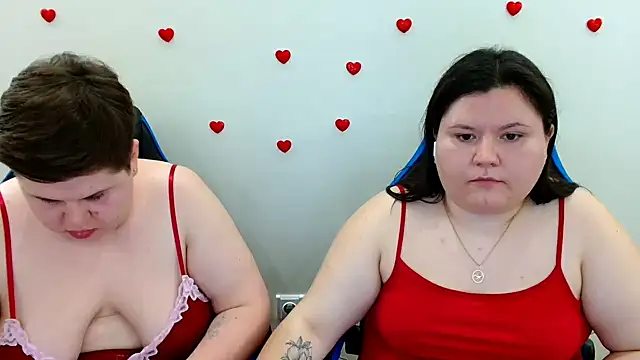Онлайн чат XXX BeckyAndHellen