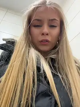 RossyMood 现场XXX聊天