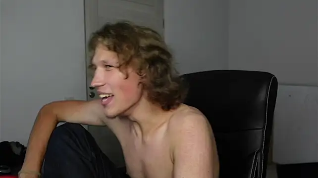 XXX chat uživo modela Mike_Reesee