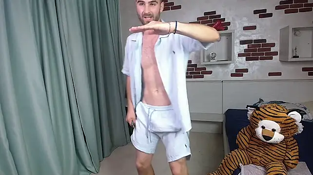 Chatroom XXX en direct de KyloEast