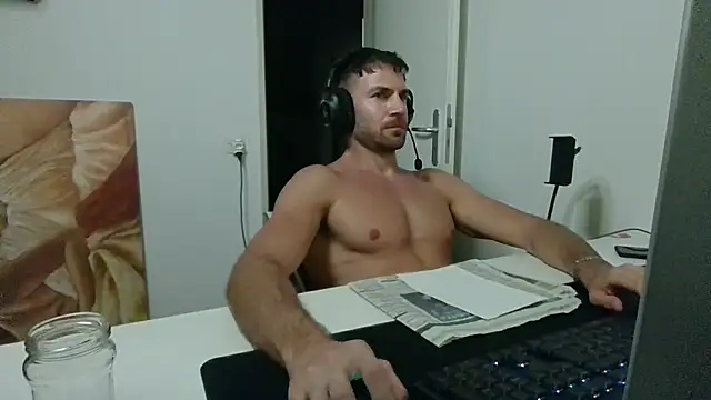 alpha-hunk Live XXX-Chat