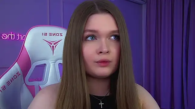 CrystalLyonsn Live XXX chat