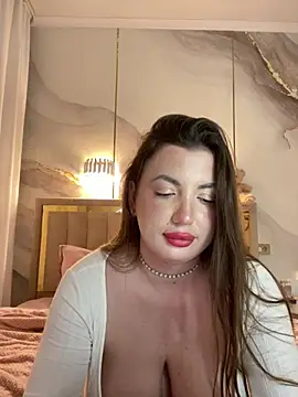 Miss-Tiffaa Adlı Modelin Canlı XXX Sohbeti