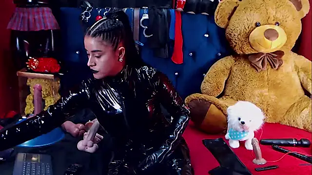 XXX chat uživo modela Hannamariana