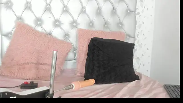 brenda_sofia69 现场XXX聊天