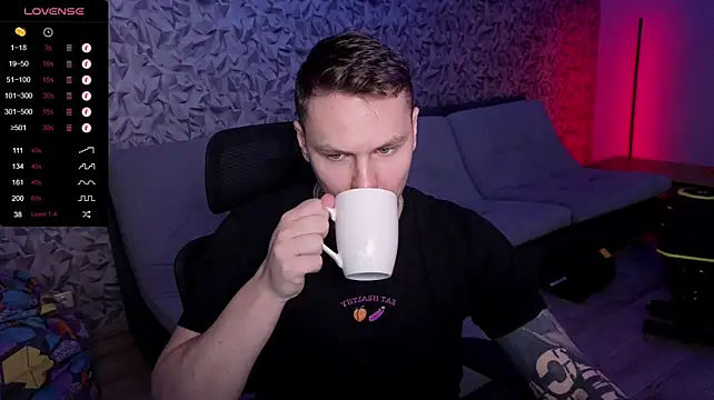 XXX chat uživo modela Lechery_boy