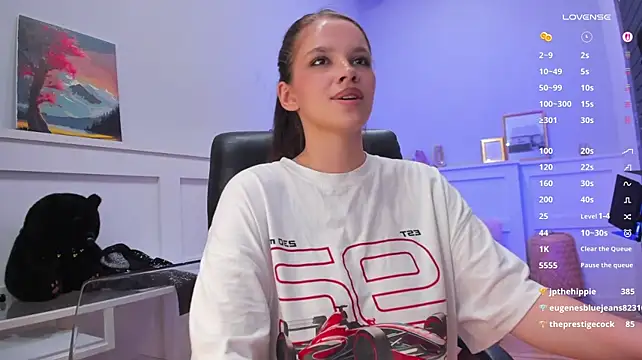AdalynGlows Chat XXX in diretta